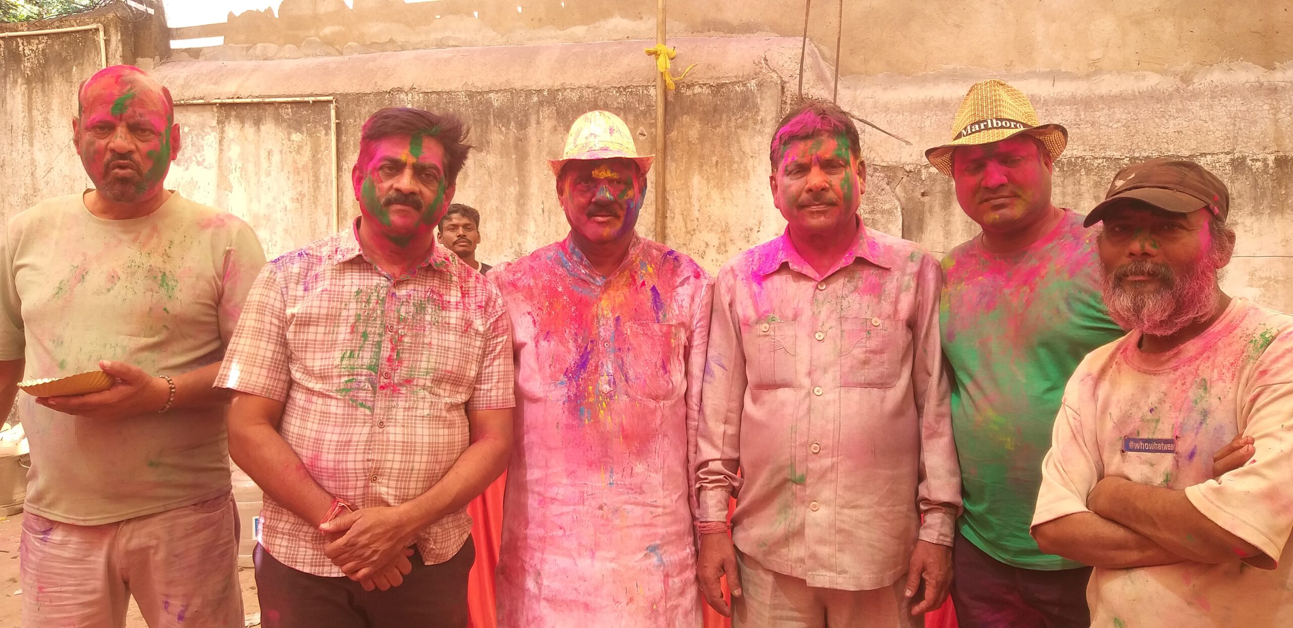 पूर्व महापौर जोगेश लाम्बा ने जिलेवासियों के साथ मनाया रंगोंउत्सव होली