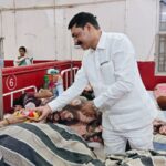 मातृ दिवस पर सेवा का संकल्प: जिला अस्पताल में भाजपा महिला मोर्चा ने बांटे फल, मरीजों के चेहरों पर आई मुस्कान