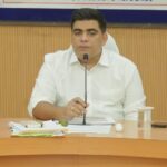 सड़क सुरक्षा कार्यों में लापरवाही बरतने पर संबंधित अधिकारियों की तय होगी जवाबदेहीः- कलेक्टर