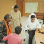 सीईओ प्रतीक जैन ने जनदर्शन में सुनीं आमजनों की समस्याएं, समय-सीमा में निराकरण के दिए निर्देश
