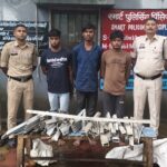 मिनीमाता कन्या महाविद्यालय में चोरी के दो मामलों का खुलासा, तीन आरोपी गिरफ्तार
