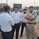 ध्यानचंद चौक से रिसदी चौक तक सड़क निर्माण का कलेक्टर-एसपी ने किया निरीक्षण