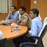 गरबा, डांडिया एवं दुर्गा पूजा समितियों की बैठक लेकर जिला प्रशासन एवं पुलिस प्रशासन ने दिए आवश्यक दिशा-निर्देश